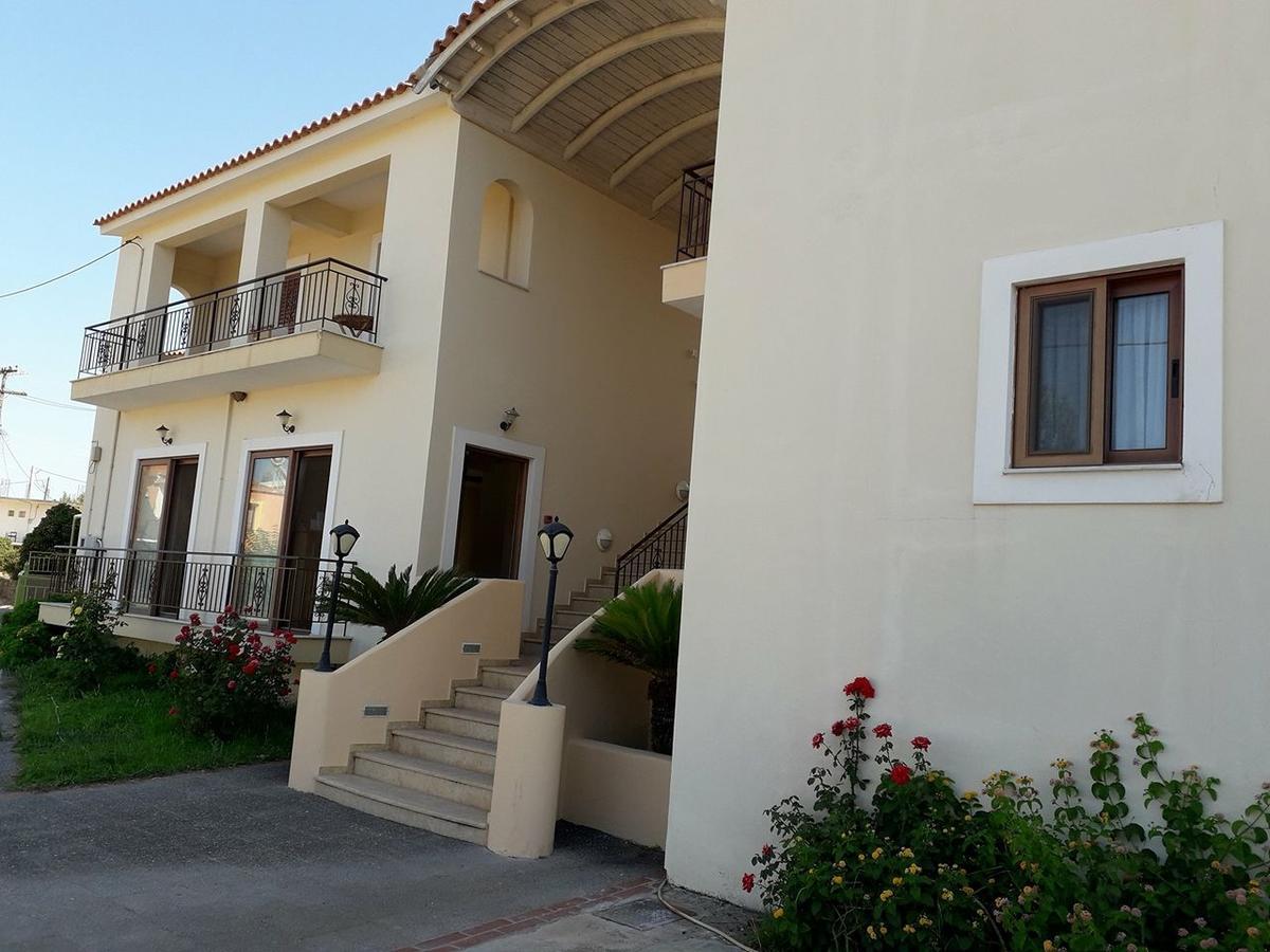 Sirius Hotel Finikounda Zewnętrze zdjęcie