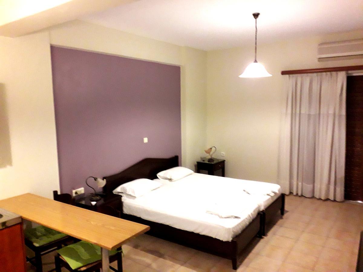 Sirius Hotel Finikounda Zewnętrze zdjęcie
